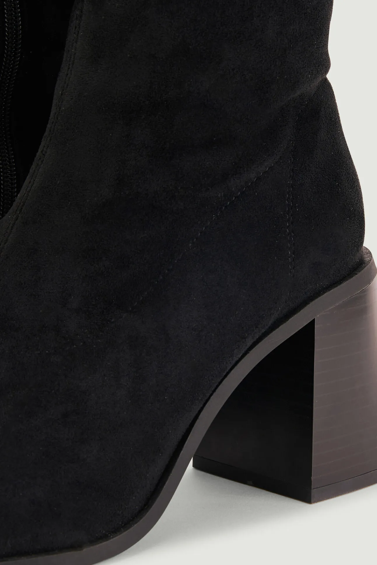 Botas Mosqueteras De Antelina