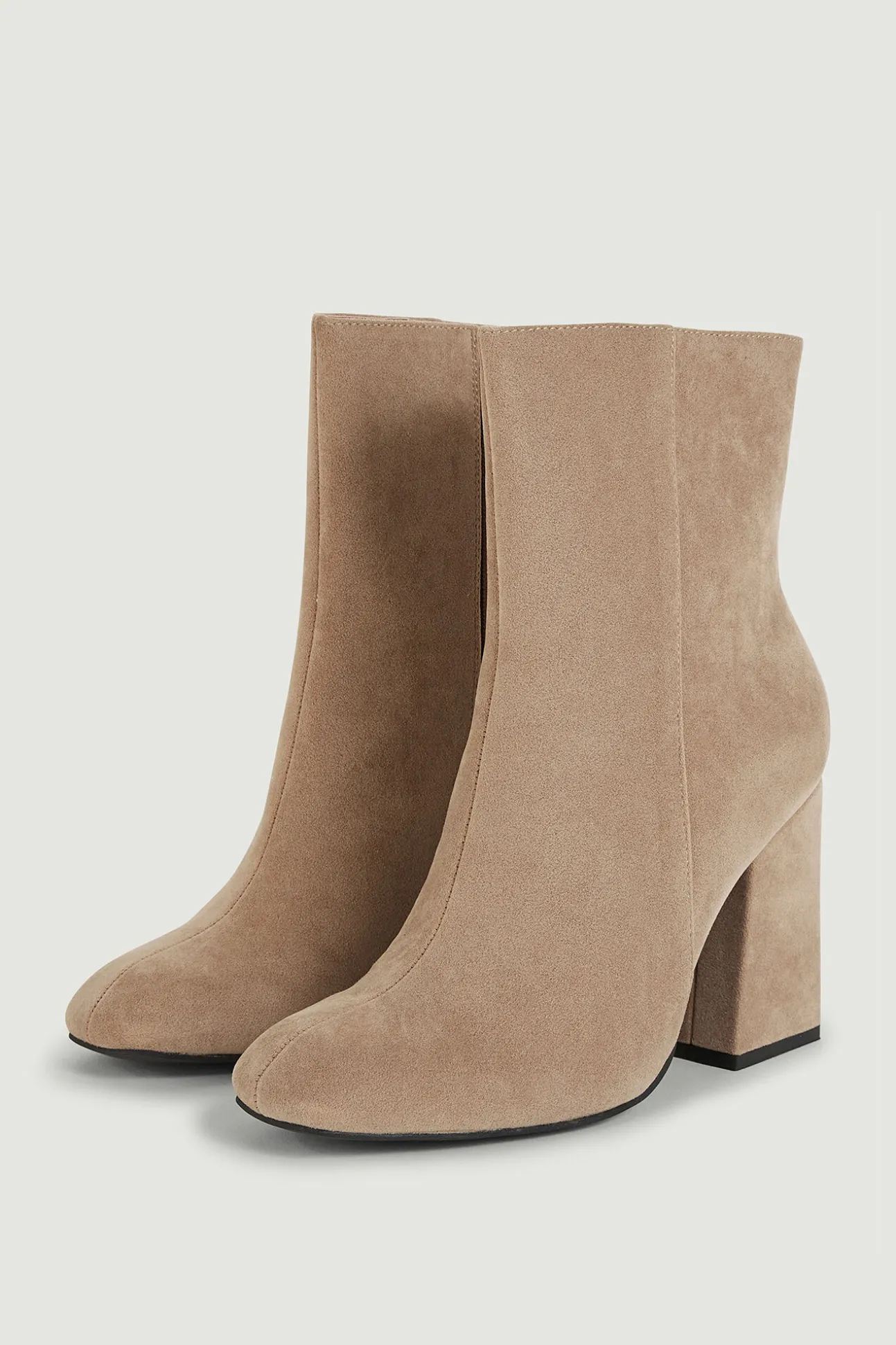 Botines De Antelina Con Tacon