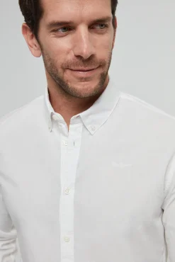 Camisa De Algodon Unicolor Slim Fit.