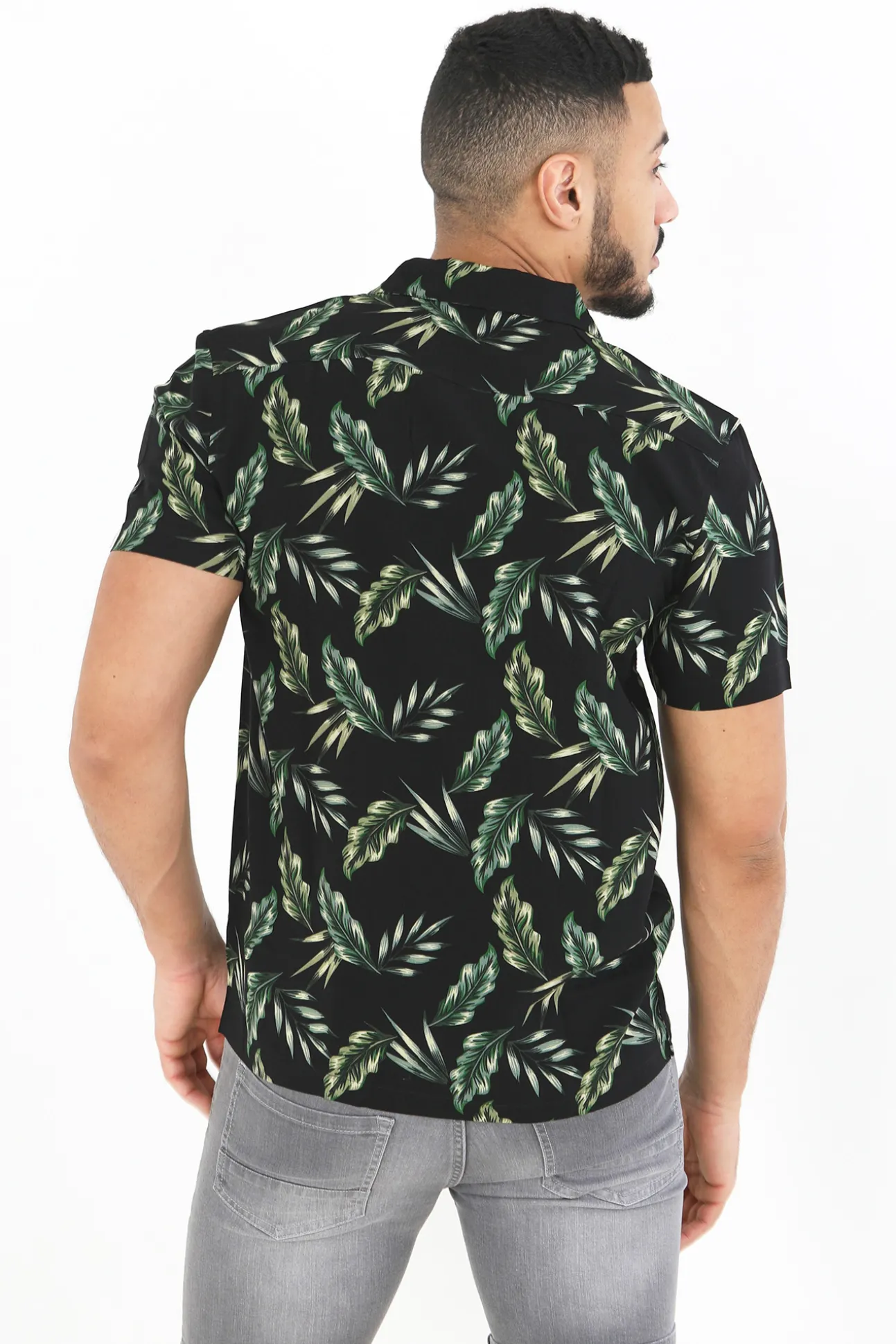 Camisa Manga Corta Y Estampada.