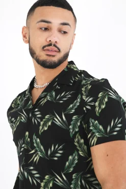 Camisa Manga Corta Y Estampada.