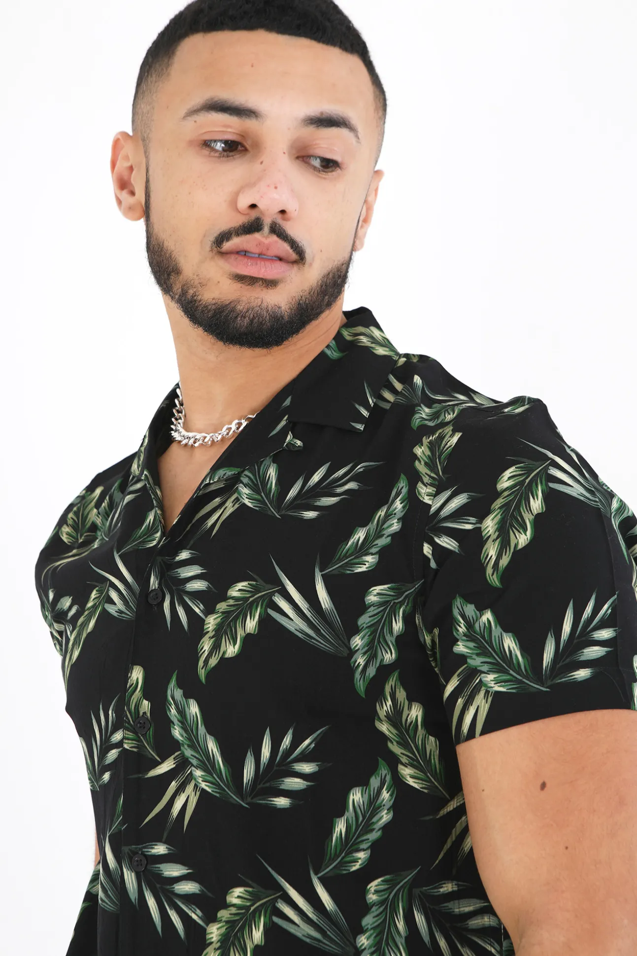 Camisa Manga Corta Y Estampada.