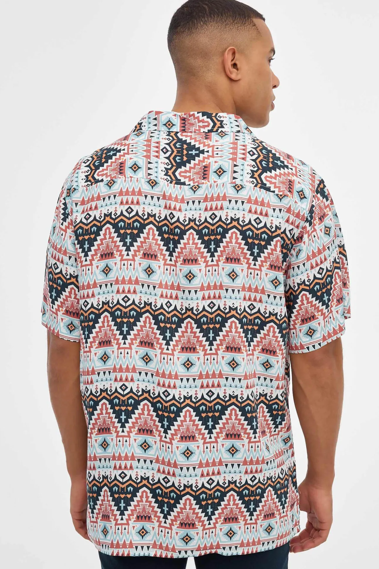 Camisa Print Geometrico