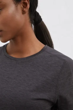 Camiseta Negra Ultraligera