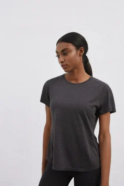 Camiseta Negra Ultraligera
