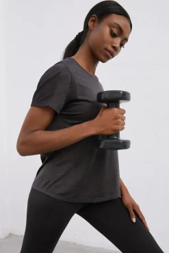 Camiseta Negra Ultraligera