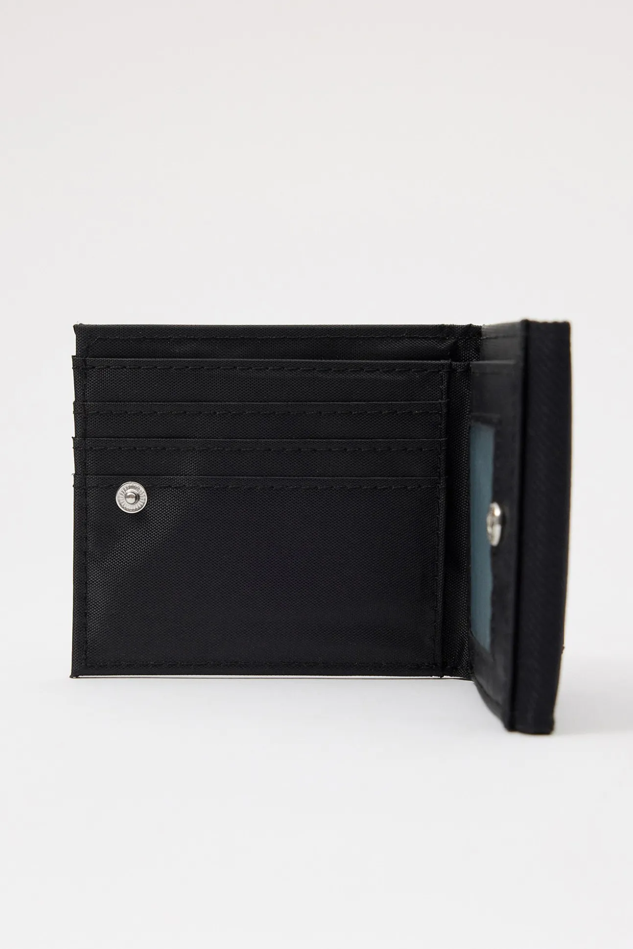 Cartera Nylon Con Textura