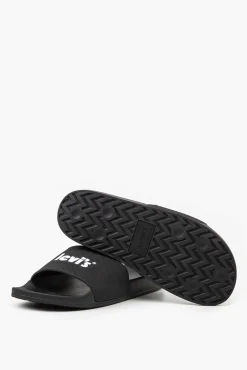Chanclas June Poster