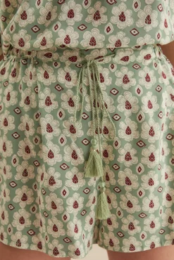 Conjunto Top Asimetrico Y Pantalon Corto