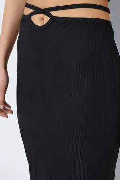 Falda Midi Negra