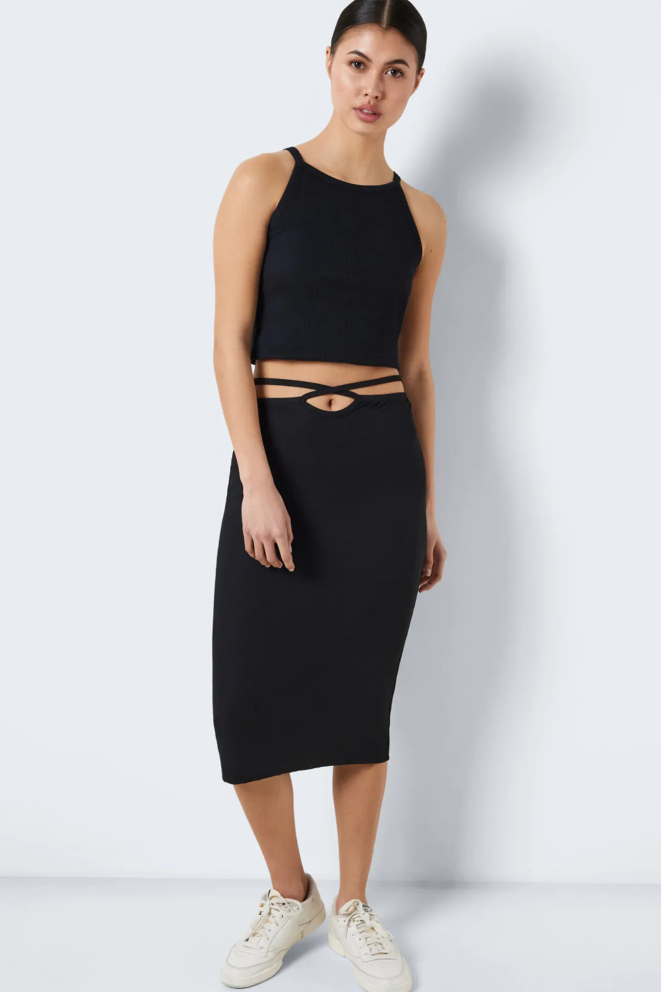 Falda Midi Negra