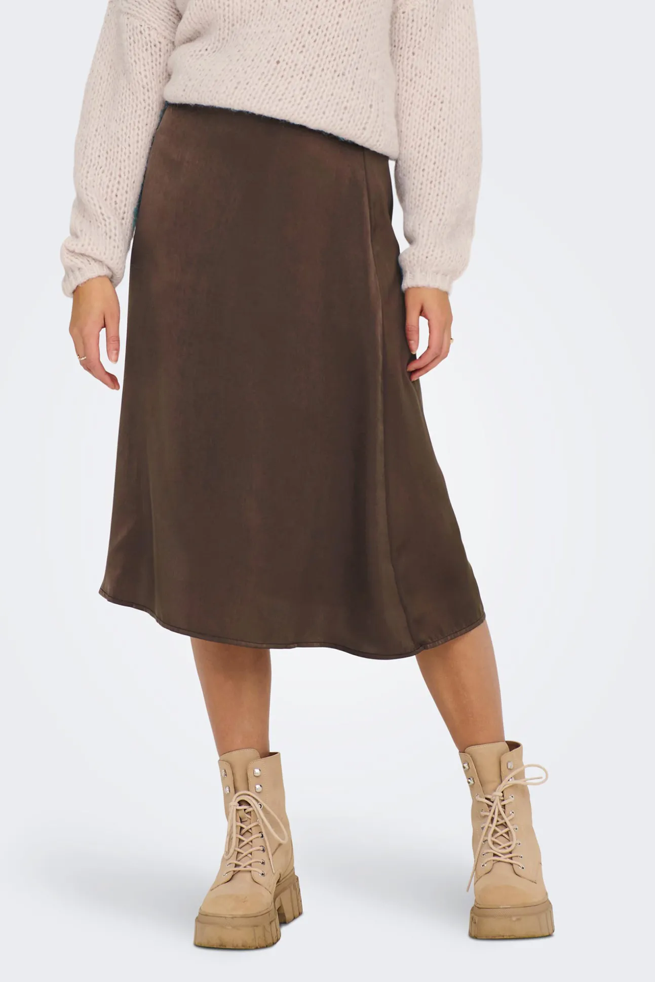 Falda Midi Satinada