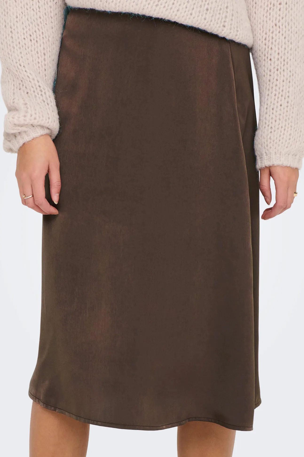 Falda Midi Satinada
