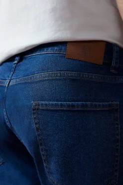 Jeans Regular Lavado Medio Oscuro