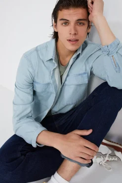 Jeans Regular Lavado Oscuro