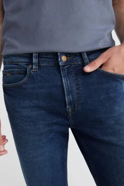 Jeans Skinny Lavado Oscuro Ensuciado