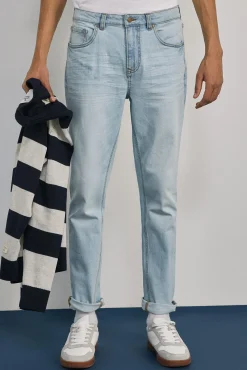 Jeans Slim Lavado Claro