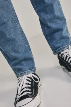 Jeans Slim Lavado Medio