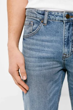 Jeans Slim Lavado Medio