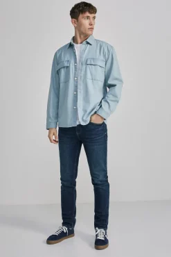 Jeans Slim Lavado Oscuro Ensuciado