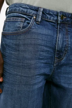Jeans Slim Ligeros Lavado Oscuro