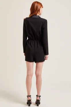 Mono Corto Blazer Con Cuello Saten