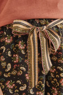 Pantalon Corto Estampado Negro