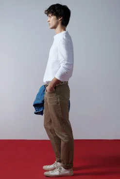 Pantalon Slim 5 Bolsillos Color