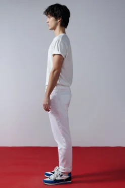 Pantalon Slim 5 Bolsillos Color