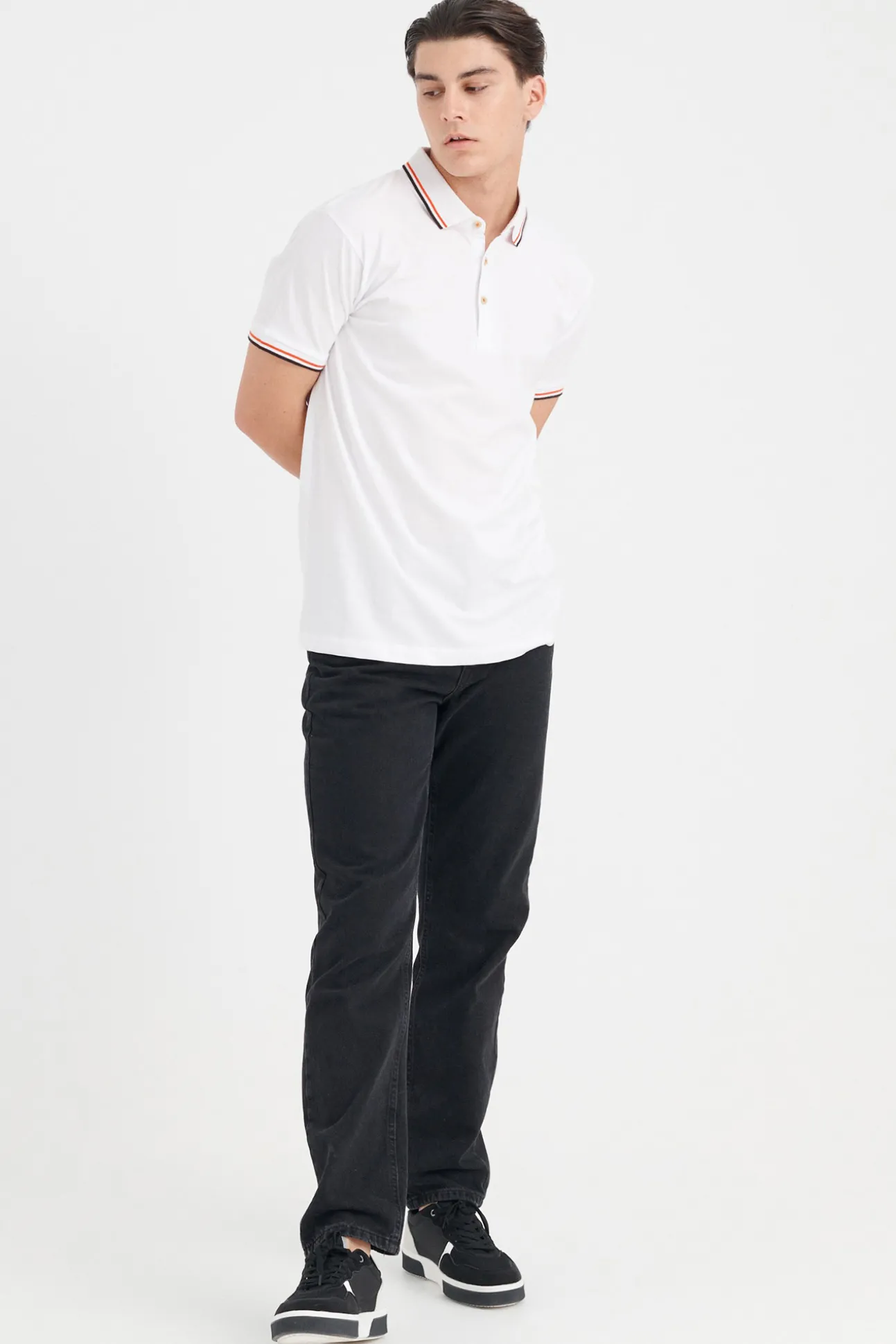 Polo Contrastes