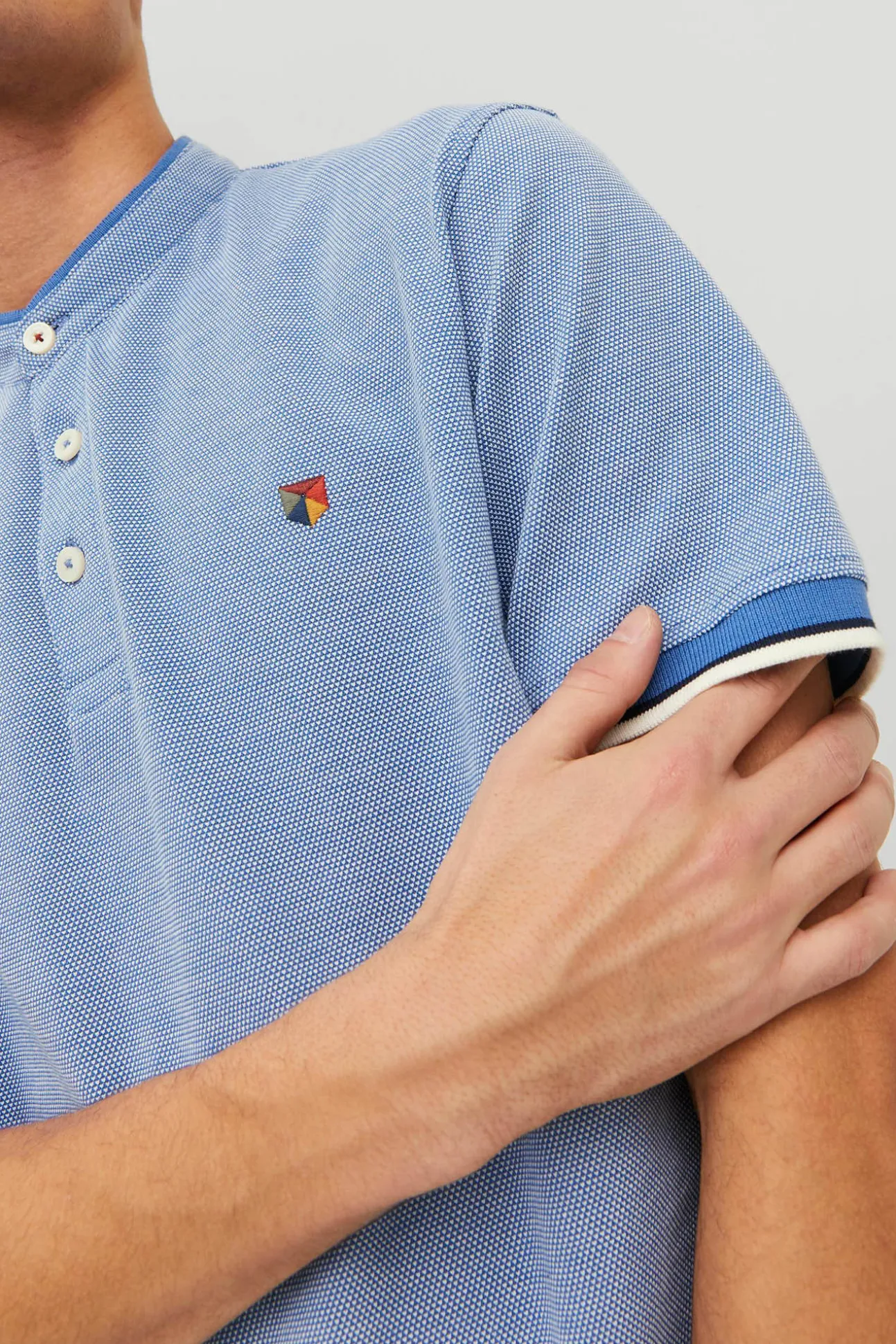 Polo Cuello Mao
