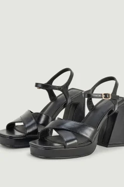 Sandalias De Plataforma Y Tacon Trapecio