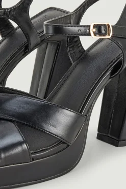 Sandalias De Plataforma Y Tacon Trapecio