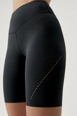 Short Soata Black