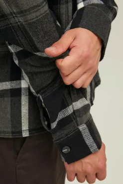 Sobrecamisa Bolsillos