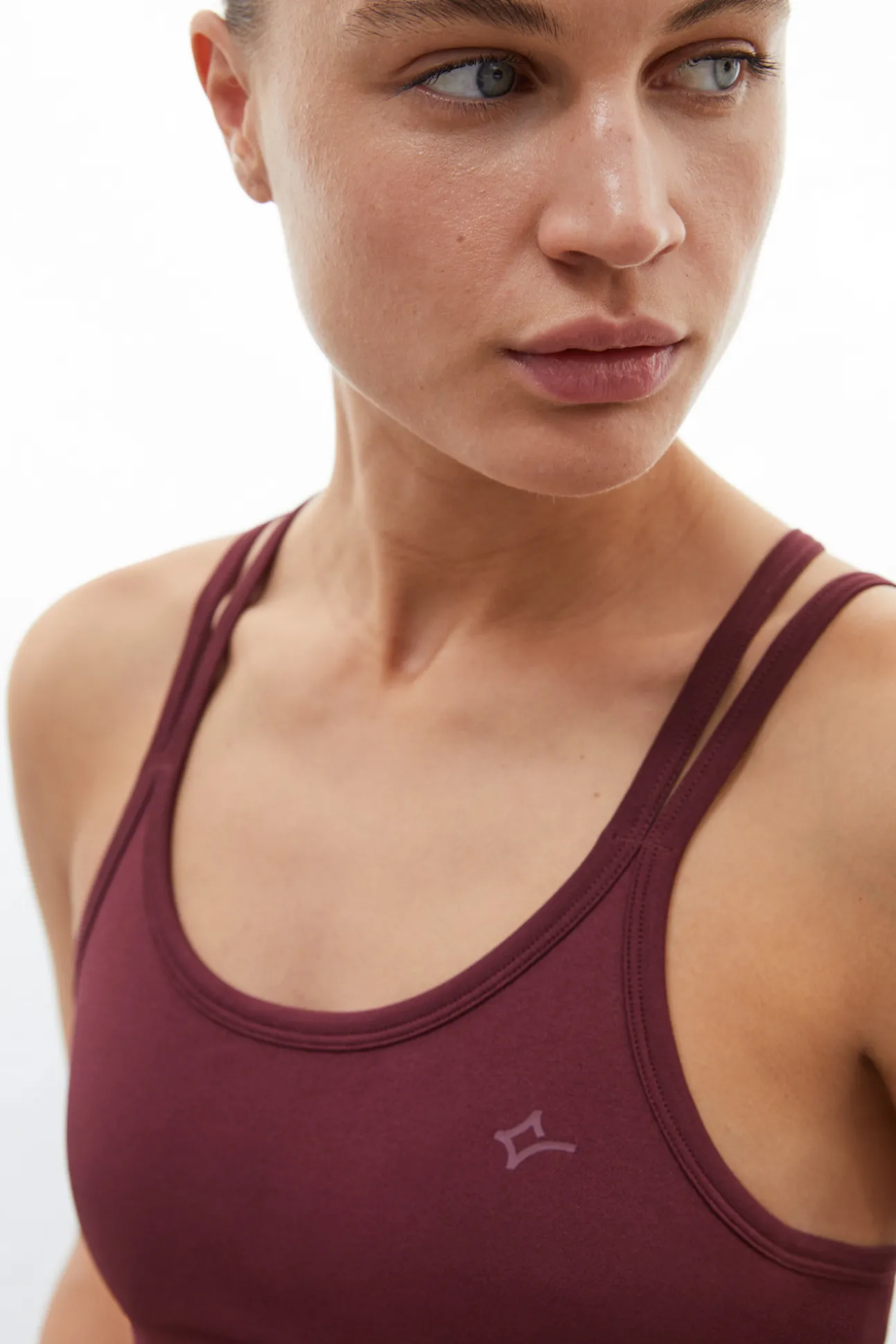 Sujetador Top Deportivo Granate Seamless Comfort