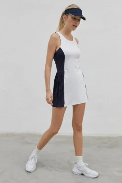 Vestido Blanco Con Malla Interior