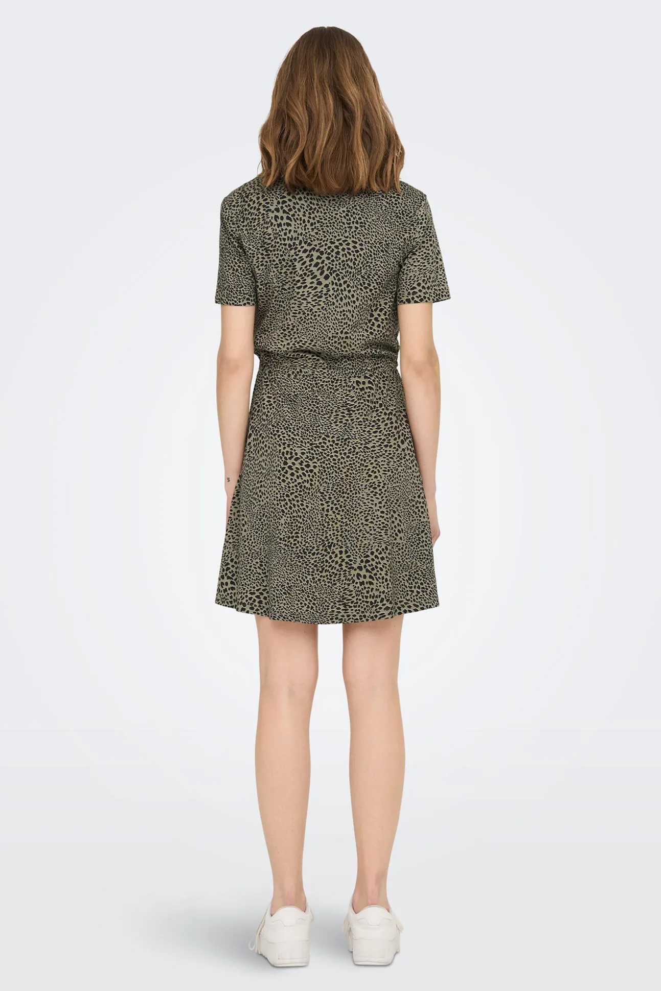 Vestido Corto Corte Regular Cuello En V