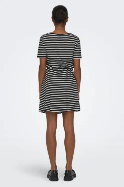 Vestido Corto Corte Regular Cuello En V