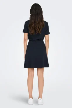 Vestido Corto Corte Regular Cuello En V