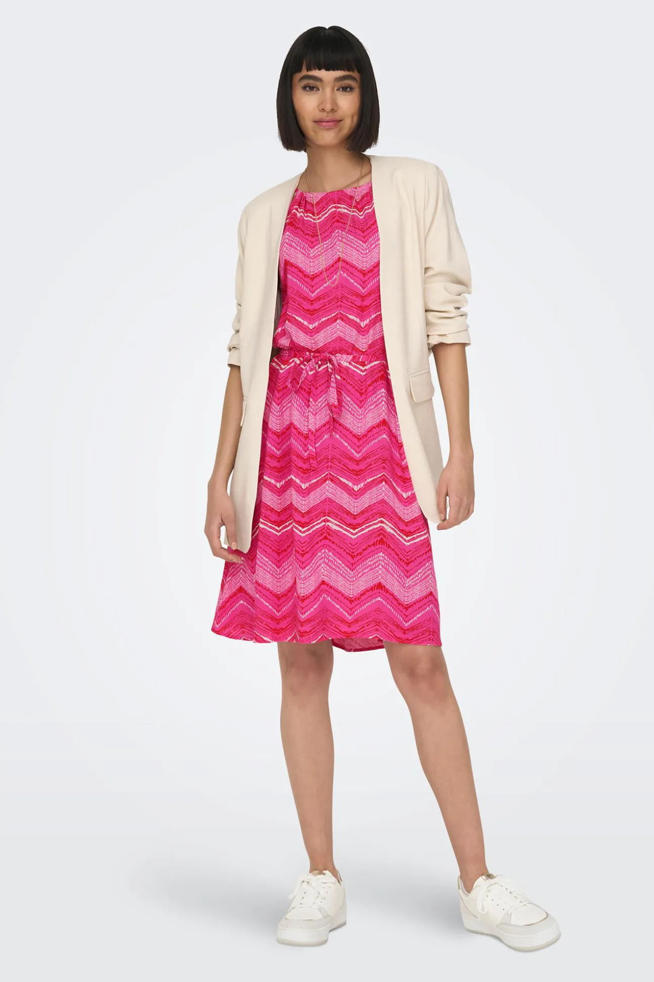Vestido Corto Cuello Halter