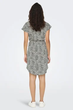 Vestido Corto Fluido
