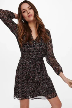 Vestido Corto Lazo