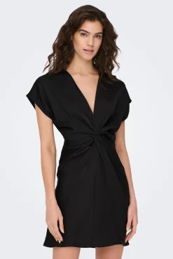 Vestido Corto Satinado