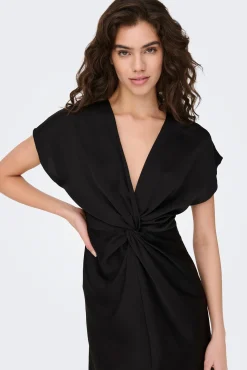 Vestido Corto Satinado