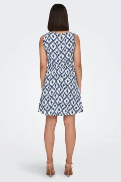 Vestido Corto Sin Mangas
