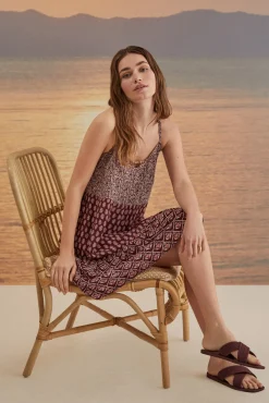 Vestido Corto Tirantes