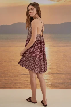 Vestido Corto Tirantes