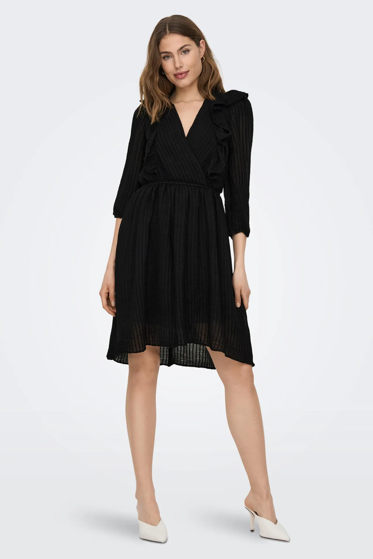 Vestido Corto Volantes