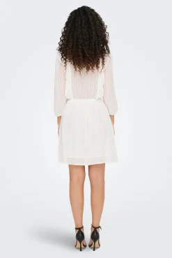 Vestido Corto Volantes